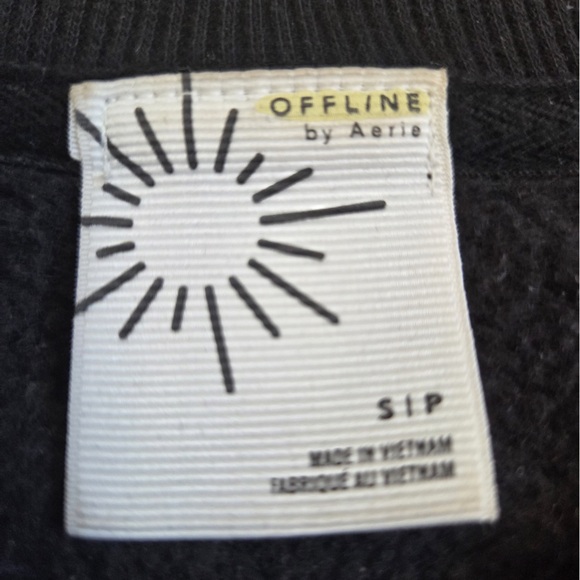 Offline by Aerie Black Cropped Sweatshirt - Picture 5 of 5